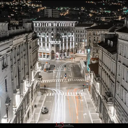 Apartment La Boutique Del Vento - Esclusivo In Pieno Centro Trieste
